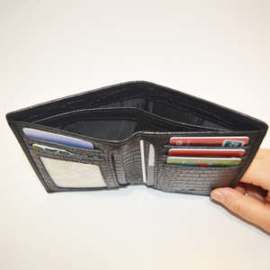Black Small Crocodile Clutch Wallet Slim Bifold Wallet Minimalist with 4 Card Slots Cash Pockets