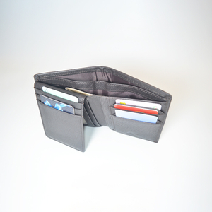 Brown Multi-Card Leather Wallet Flip Fold Slim Design Wallet with ID Window in Gift Box