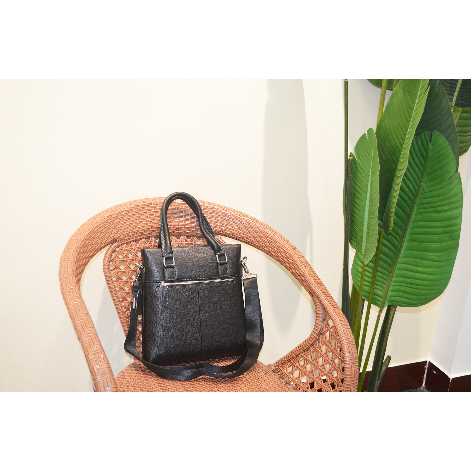 Women Genuine Leather Briefcase Medium Tote Bag Premium Hobo Shoulder Bag Spacious and Versatile Handbag for Daily