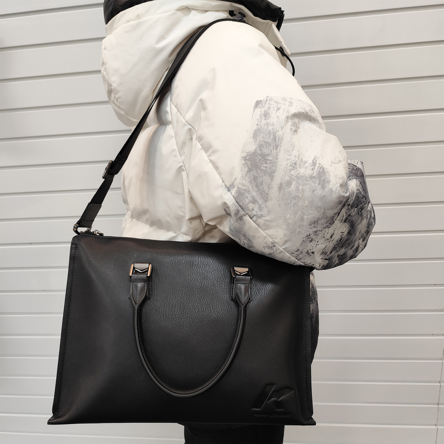 Exquisite Business Bag Genuine Leather Vintage Briefcase Shoulder Laptop Luxury Business Bag for Men