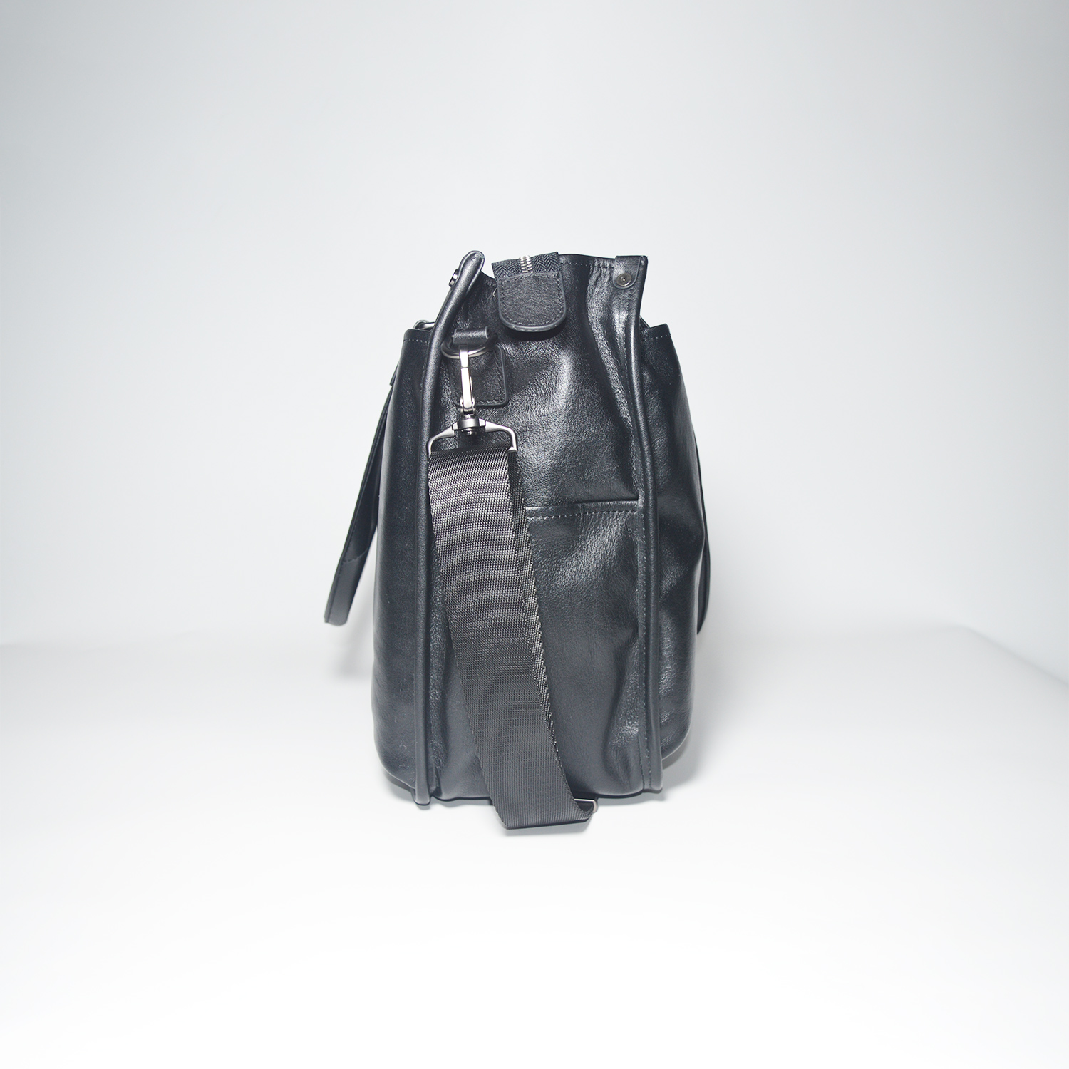 Leather Portable Weekend Travel Bag