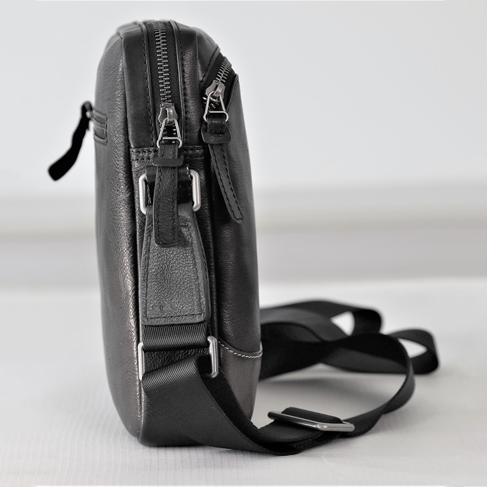 Leather Crossbody Shoulder Bag for Men