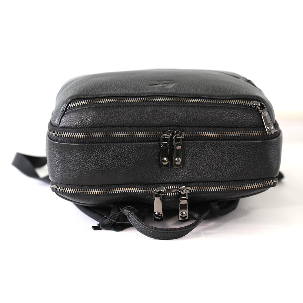 Fashion Design Leather Backpack with Multi Zip
