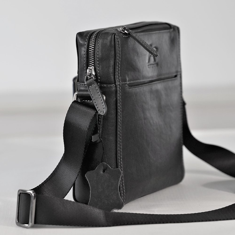 Adjustable Shoulder Strap Leather Messager Bag