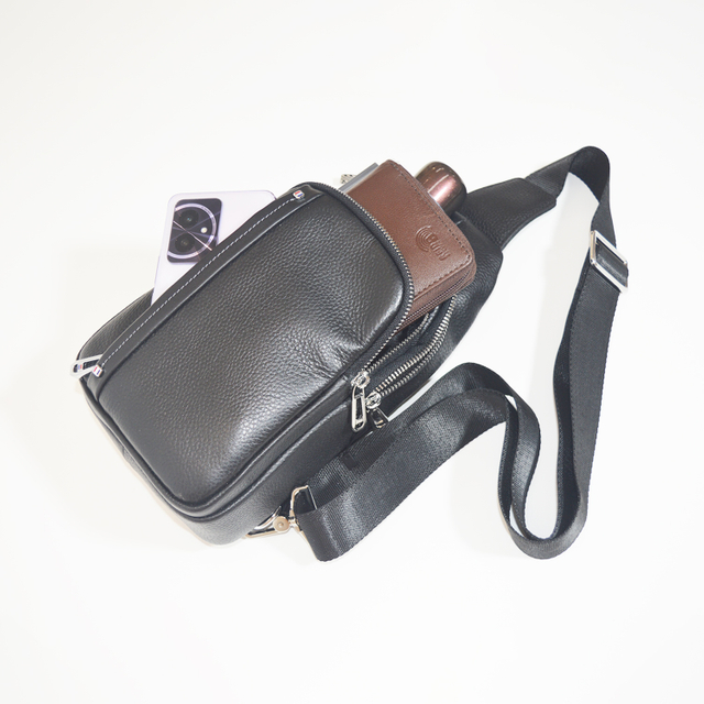 Mens Sling Bag Small Genuine Leather Chest Shoulder Bags Travel Crossbody Casual Daypack Black