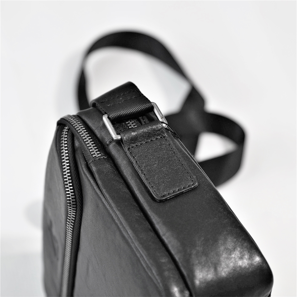Elegant Shoulder Bag Suitable for Casual Outdoor