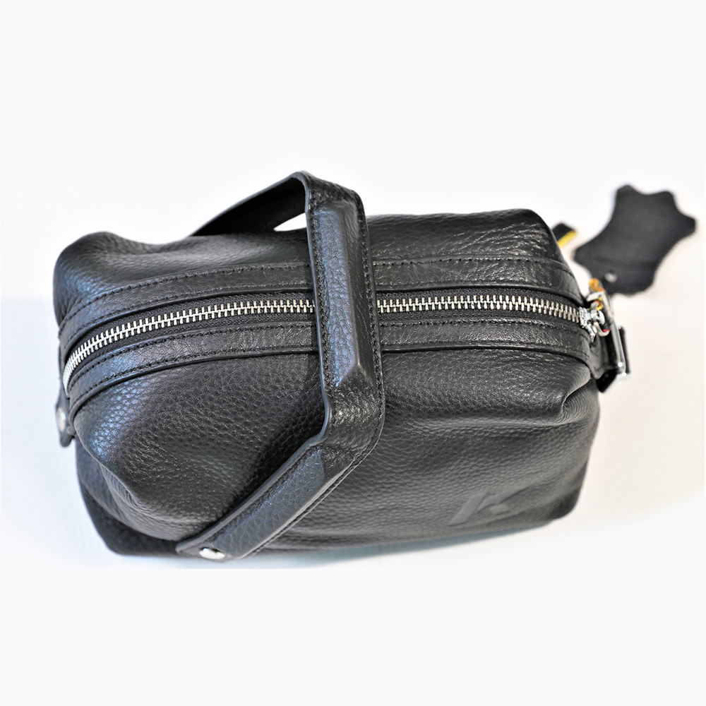Soft Leather Wristlet Clutch with Exquisite Handle