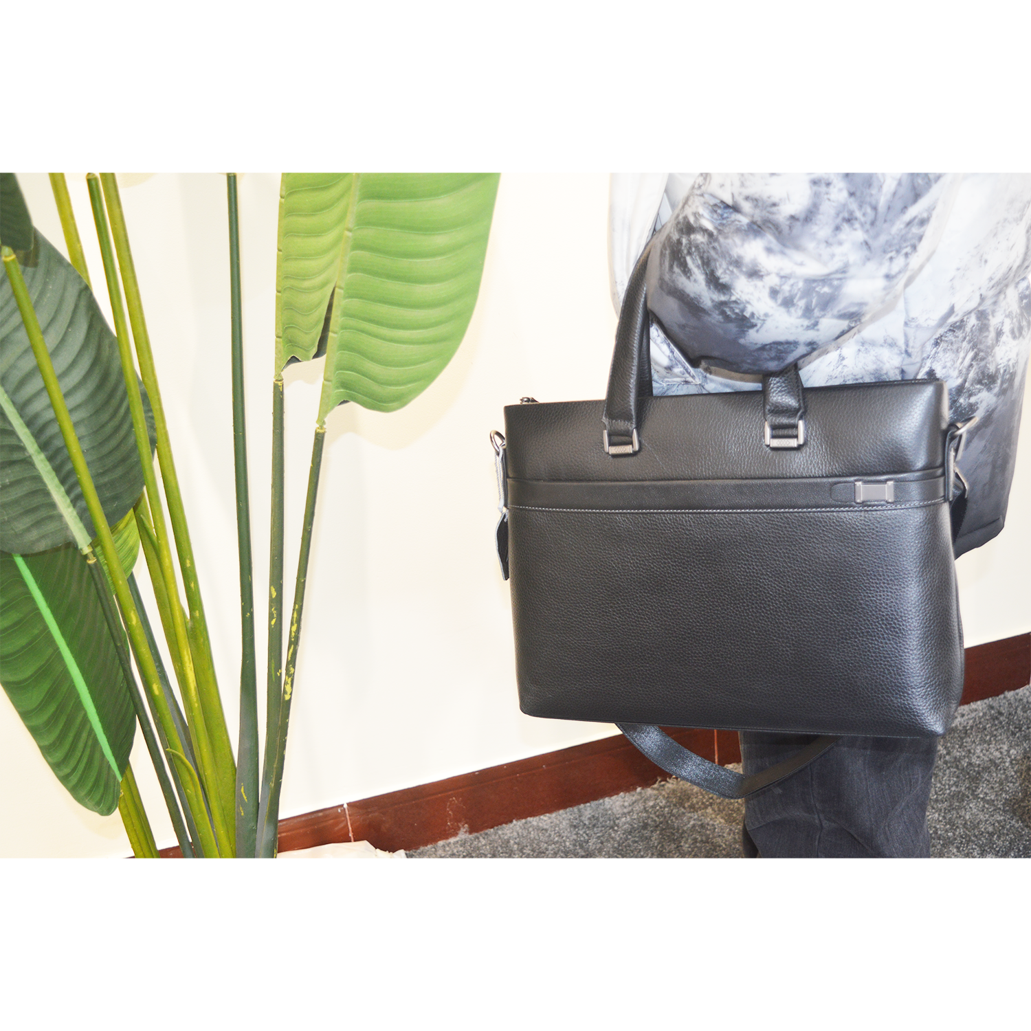Men Minimalist Design Waterproof Real Leather Briefcase Messenger Bag Office Business Laptop Bag