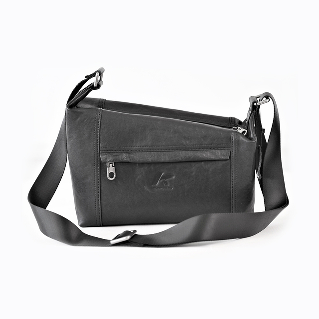 Weekenders Crossbody Bags for Travel