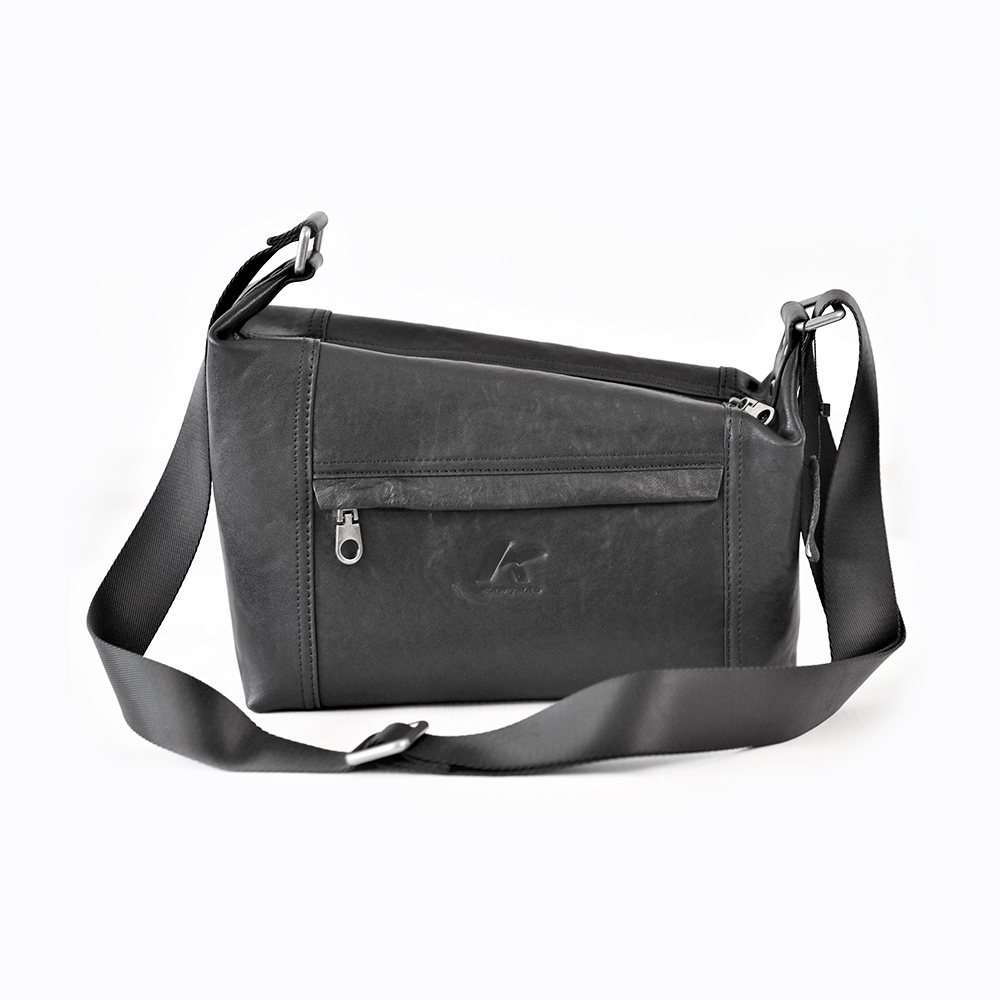 Weekenders Crossbody Bags for Travel