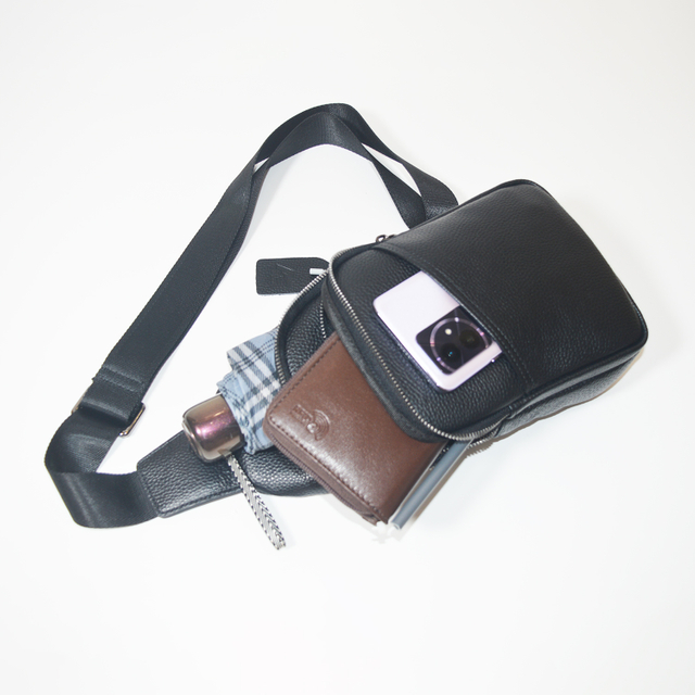 Sling Bag for Women Men Crossbody Fanny Packs Fashion Real Leather Chest Bag with Adjustable Strap