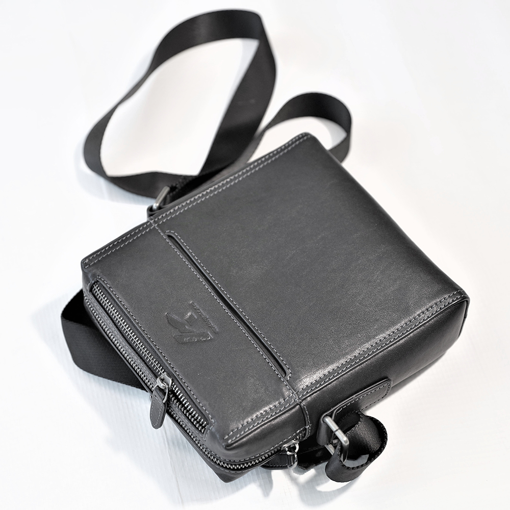 Adjustable Shoulder Strap Leather Messager Bag