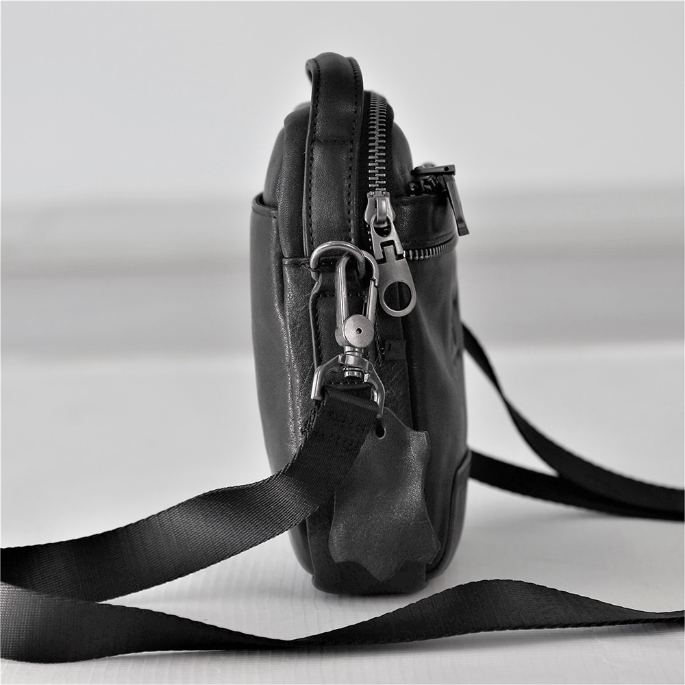 Portable Shoulder Bag with Handle